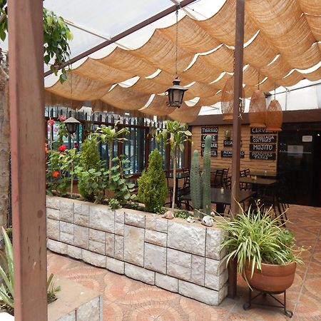 Hotel Casa Franciscana Quito Buitenkant foto
