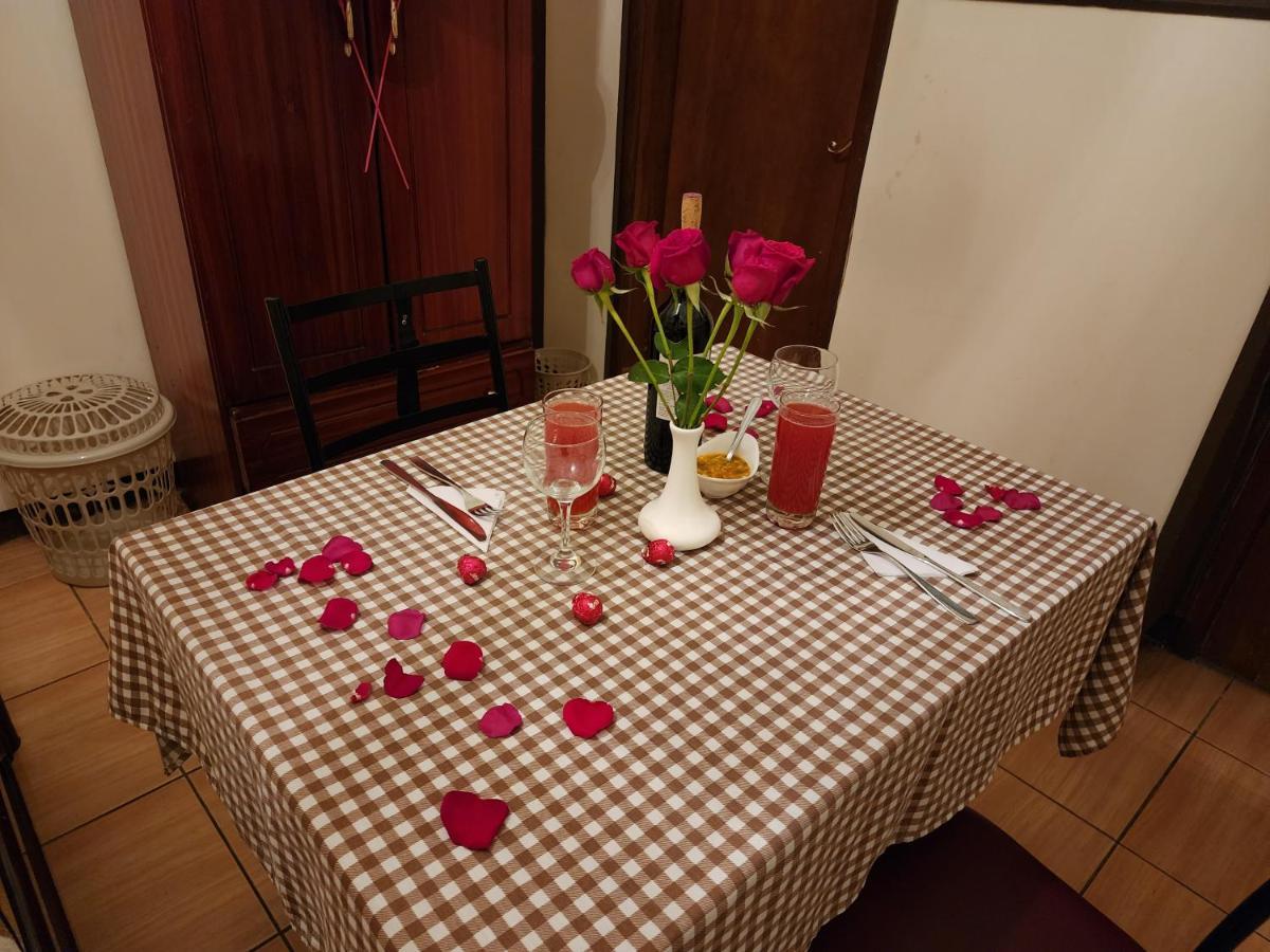 Hotel Casa Franciscana Quito Buitenkant foto